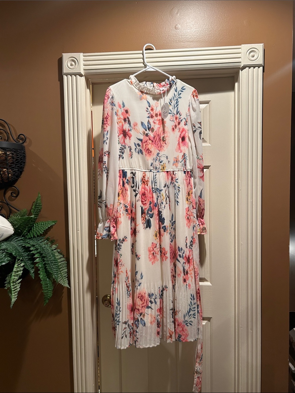 Floral Long Sleeve Pleated Midi Dress - Pink Floral